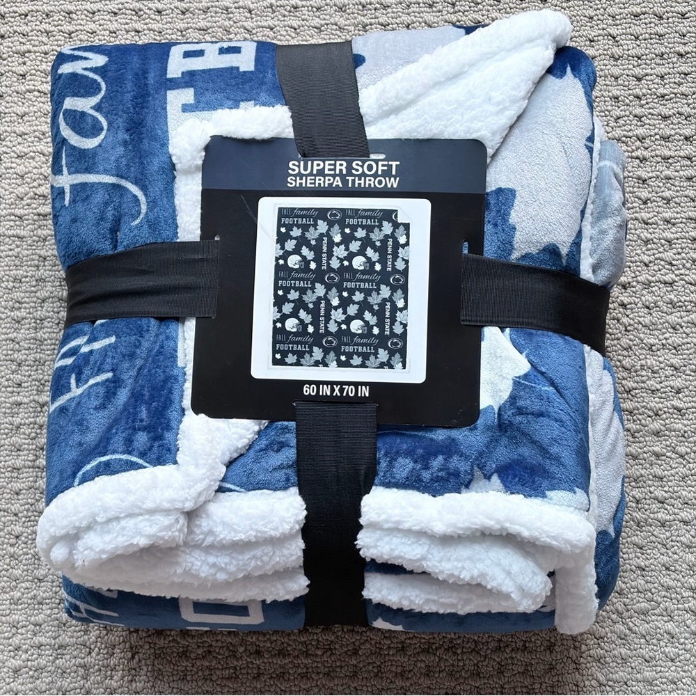 Penn State Sherpa Throw Blanket Cozy Dorm Core Fall Football 60x70 College